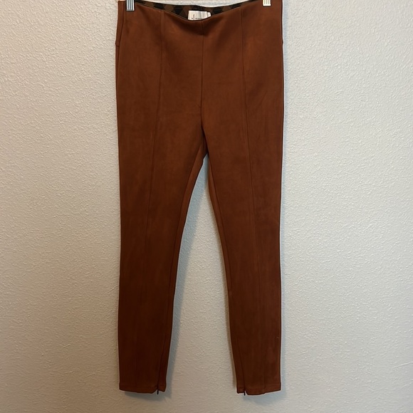 Anthropologie Faux Suede Leggings Size 28 - Picture 7 of 15